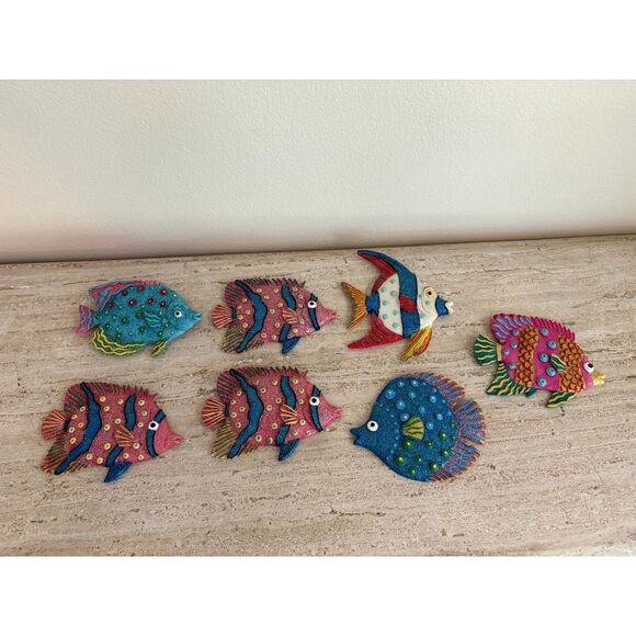 Lot of 7 Tropical Fish